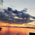 Ita 1 * Postira