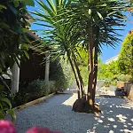 Ita 1 *