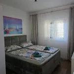 Ita 1 Appartamento Postira