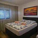 Ita 1 *