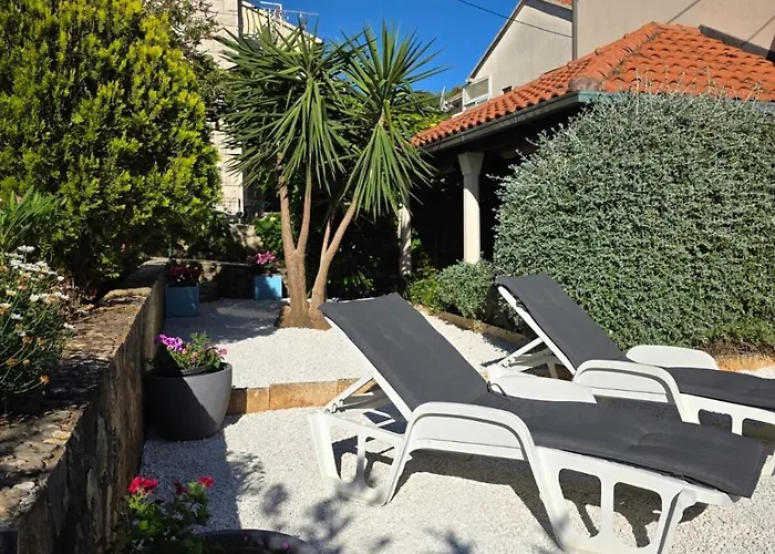 Ita 1 Apartamento Postira